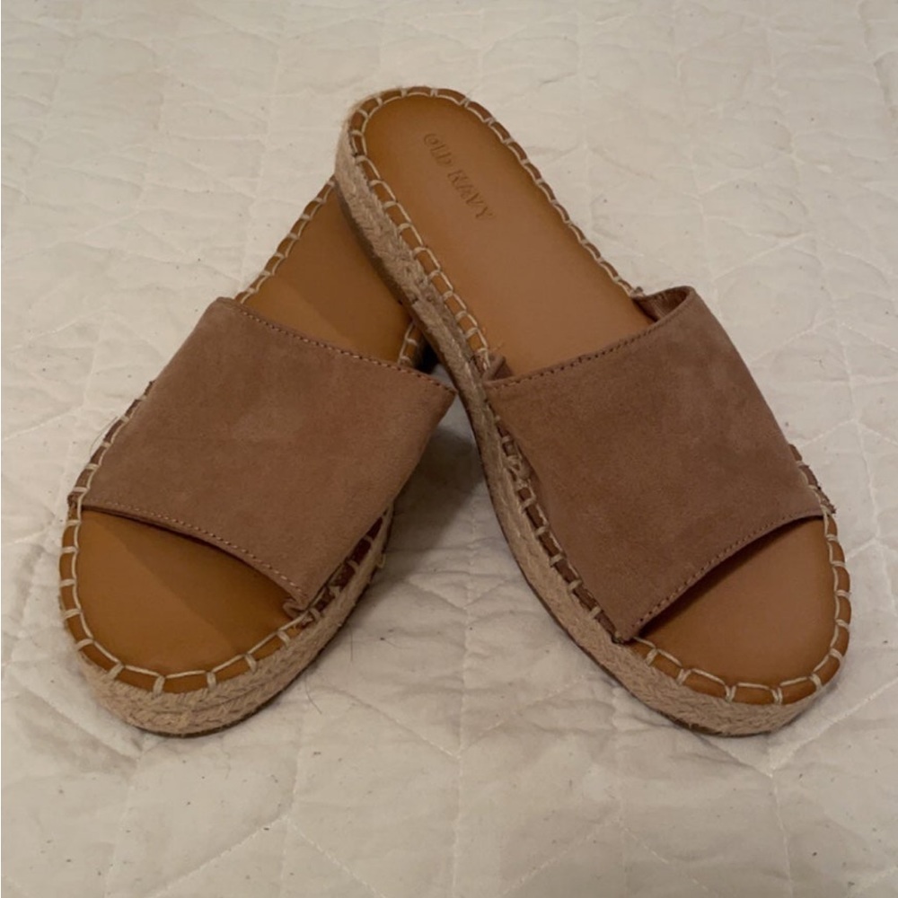 Old navy sandals